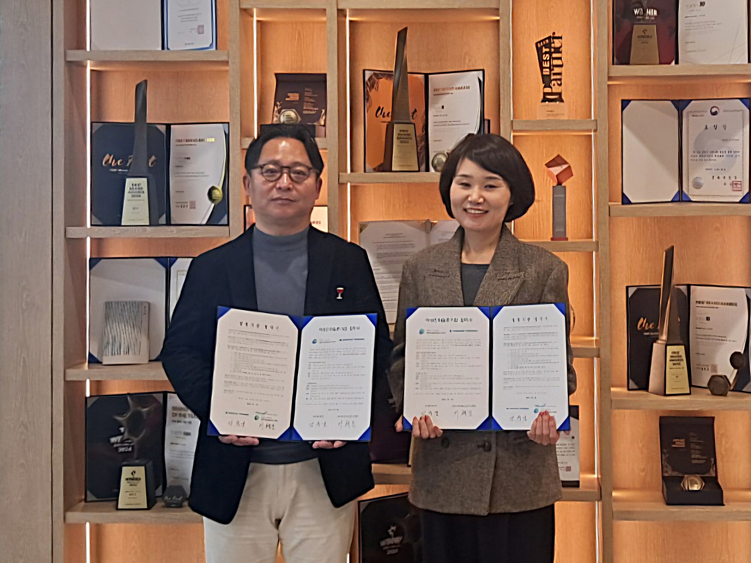 TOPTEN10 Partners with Gangdong Women’s Human Resources Development Center to Promote Women’s Employment